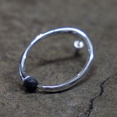 【お取り寄せ注文可能】Leather Jewel Oval Earring