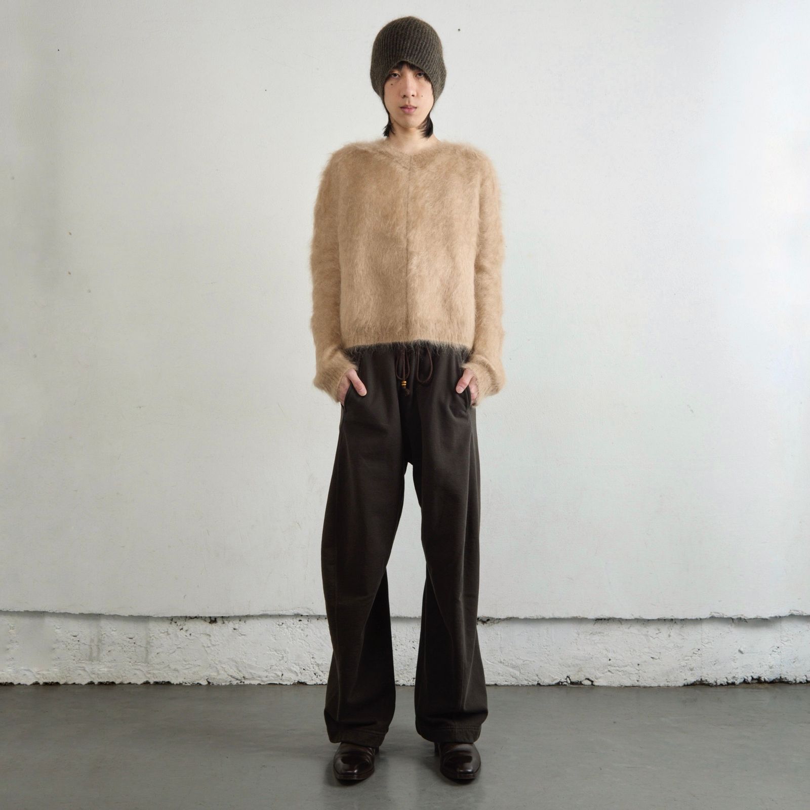 【残り一点】Brushed Mohair V-Neck Sweater