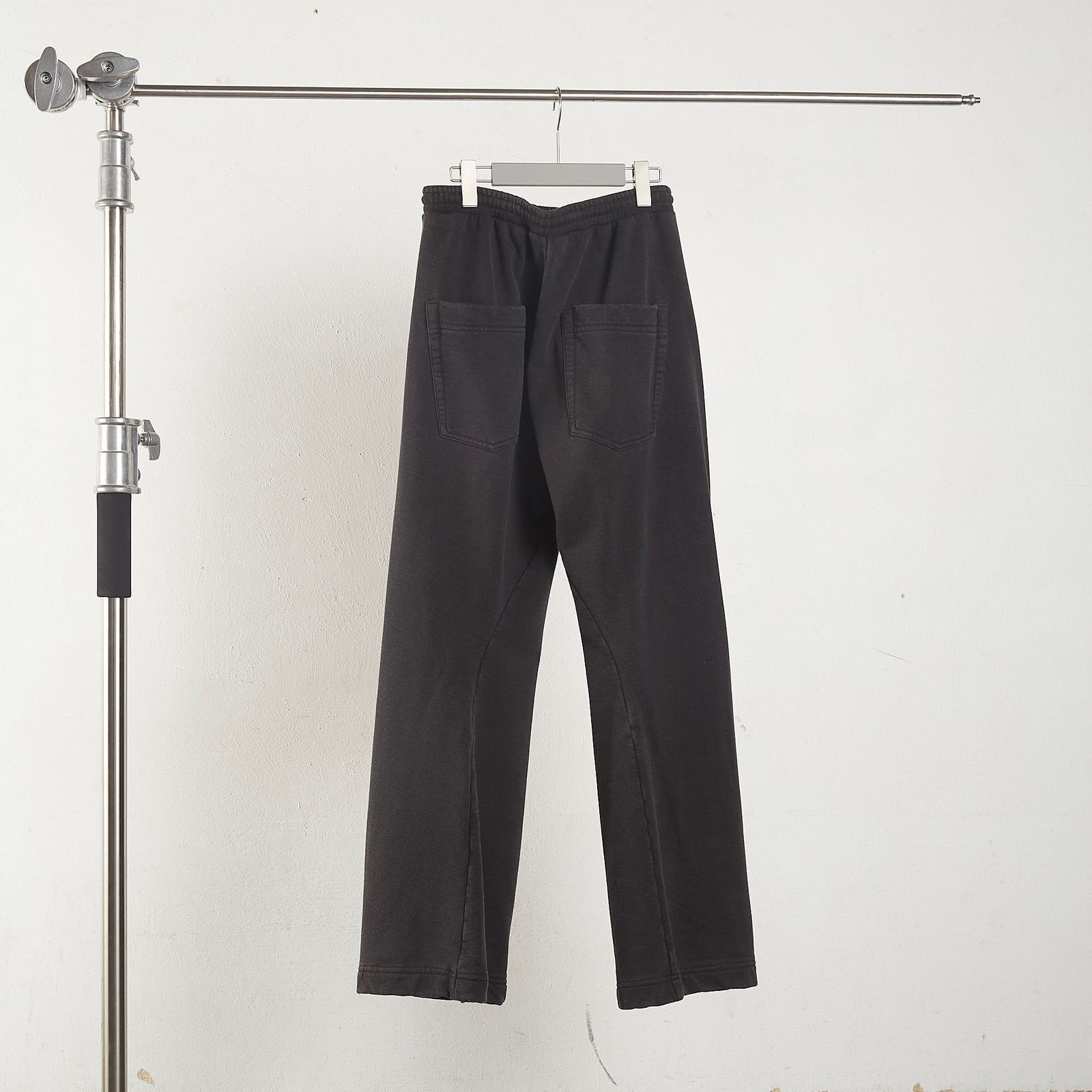 nvrfrgt Paneled Track Pantsネヴァーフォーゲット NVRFRGT ネヴァーフォーゲット 24SS PANELED TRACK PANTS