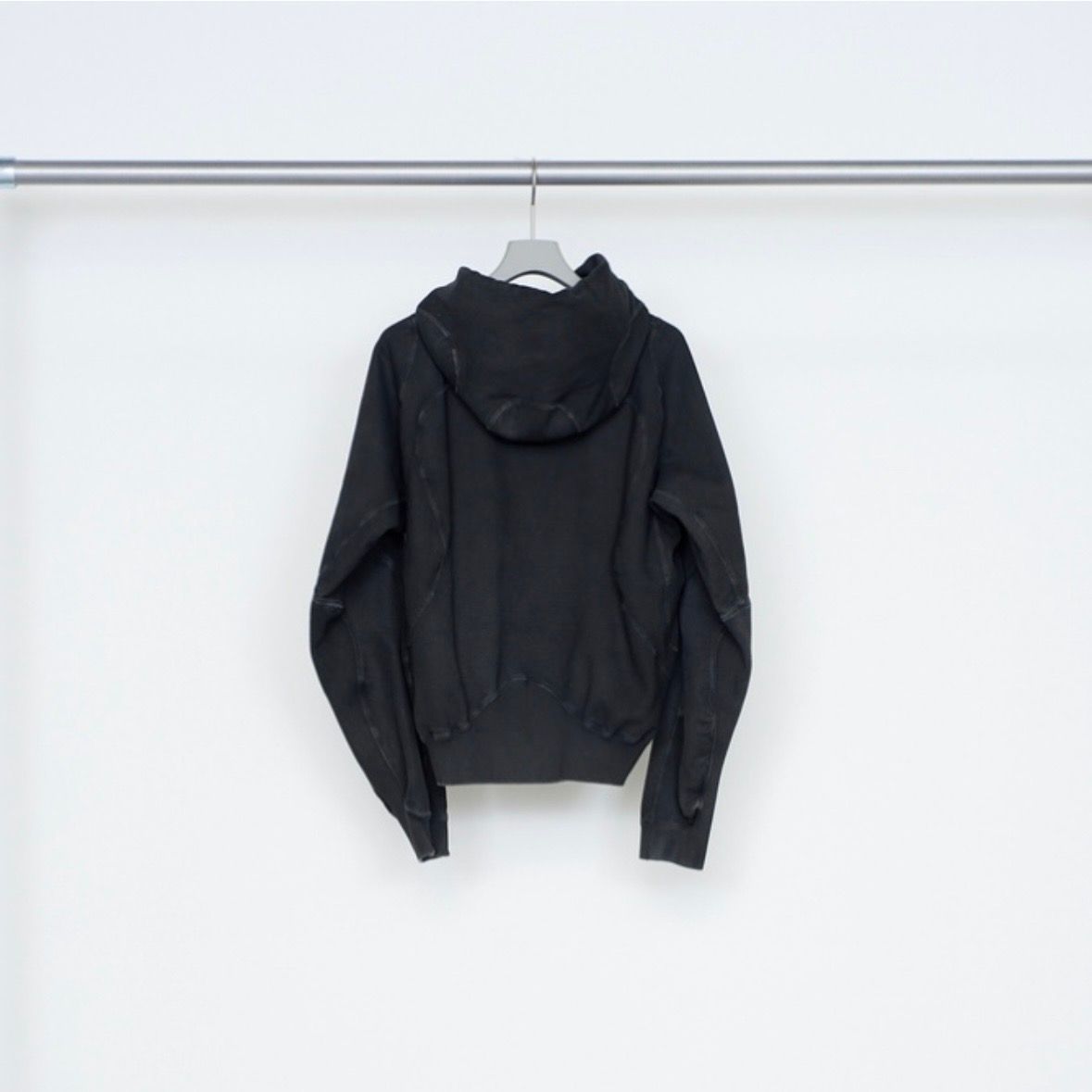 【残りわずか】Paneled Zip Up Hoodie