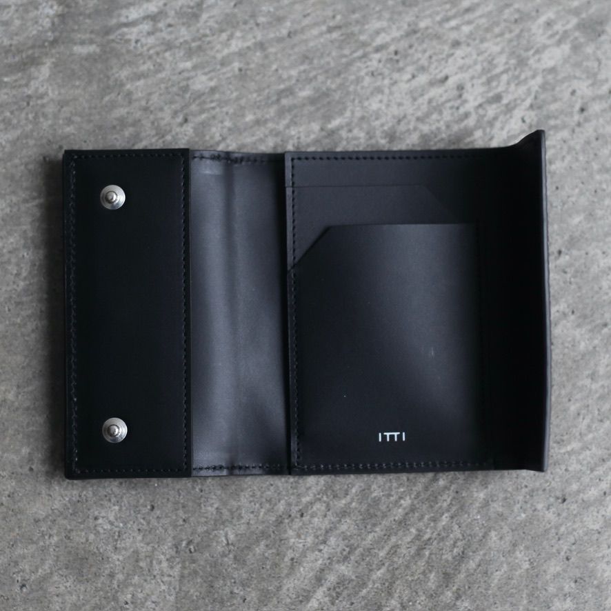 【残りわずか】Cristy Tiny Trifold WLT(DIPLO FJORD)