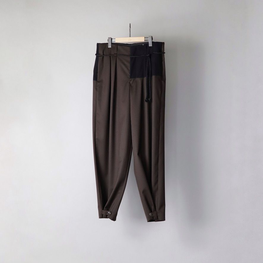 【残り一点】Bicolor Squeeze Slacks