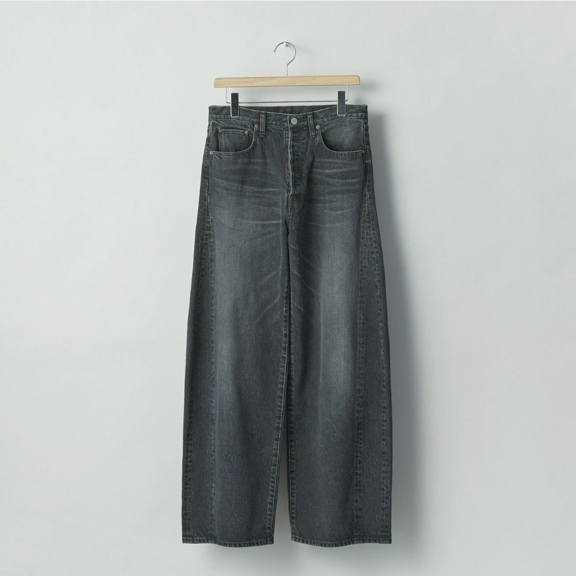【残りわずか】Deformation Wide Denim Pants