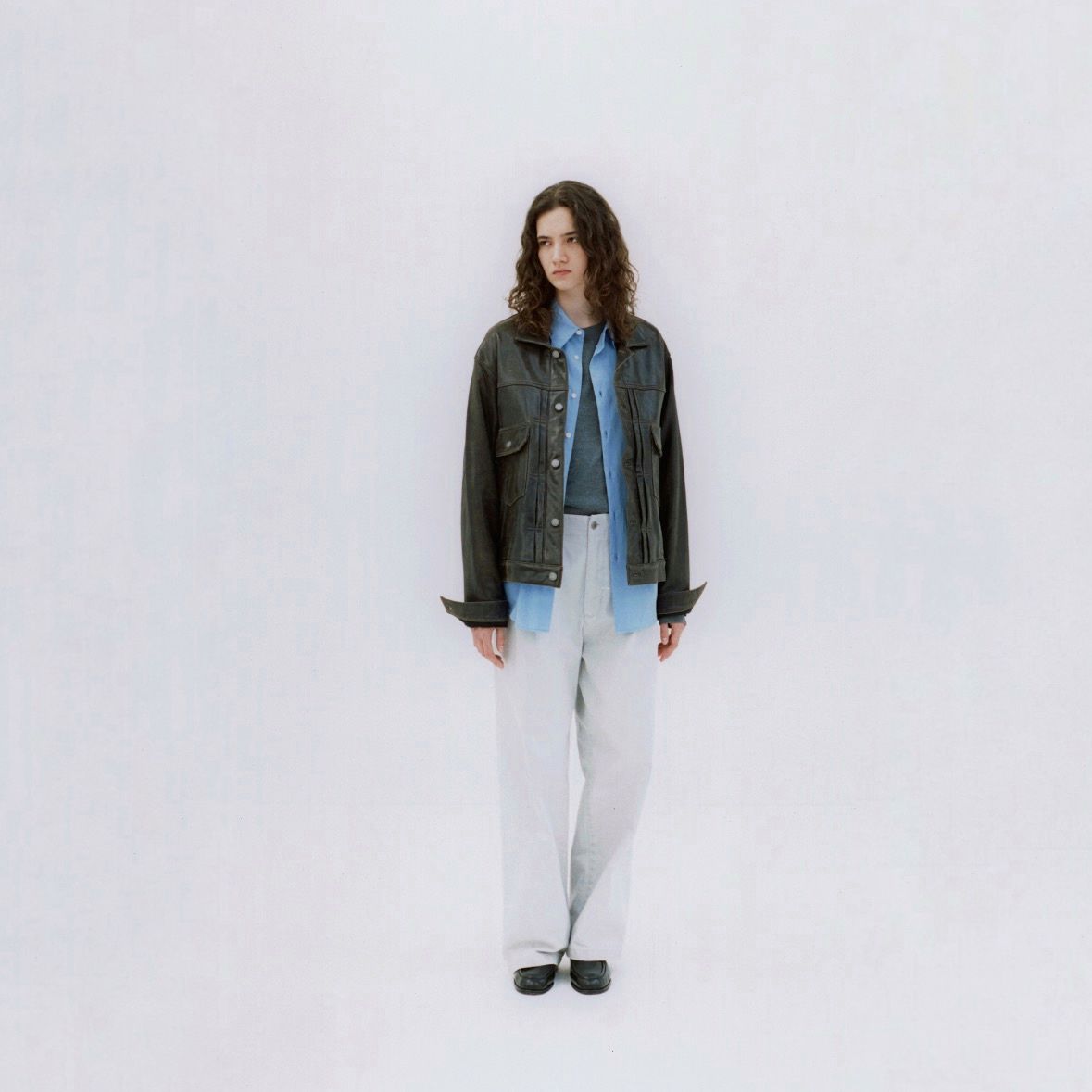 【再販売通知受付可能】Cracked Leather Trucker Jacket