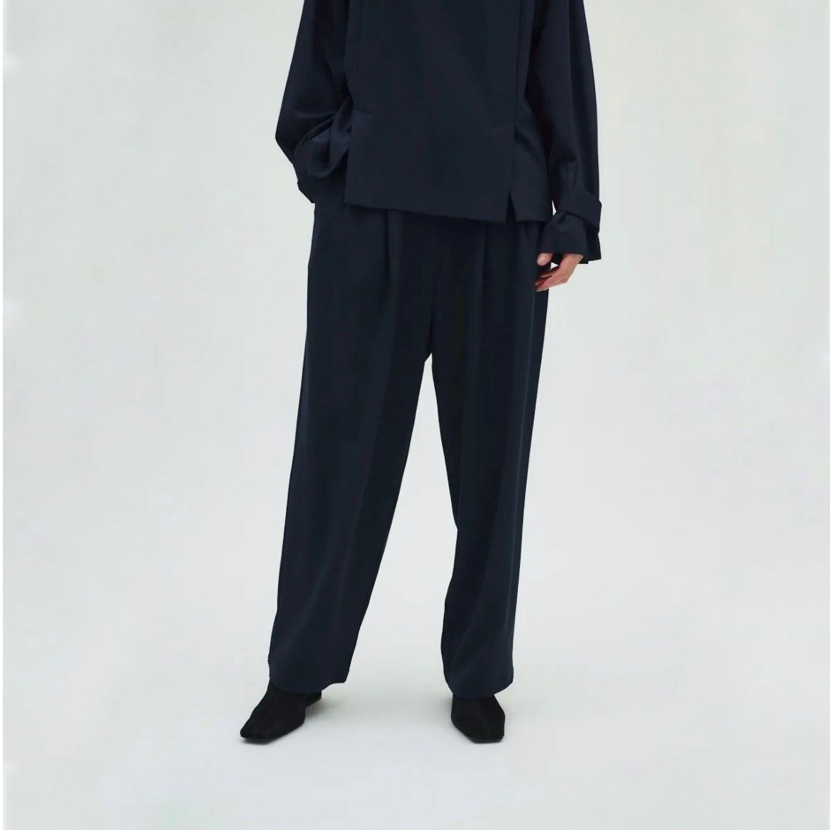 【残り一点】Dobby Stripe W Tuck PT