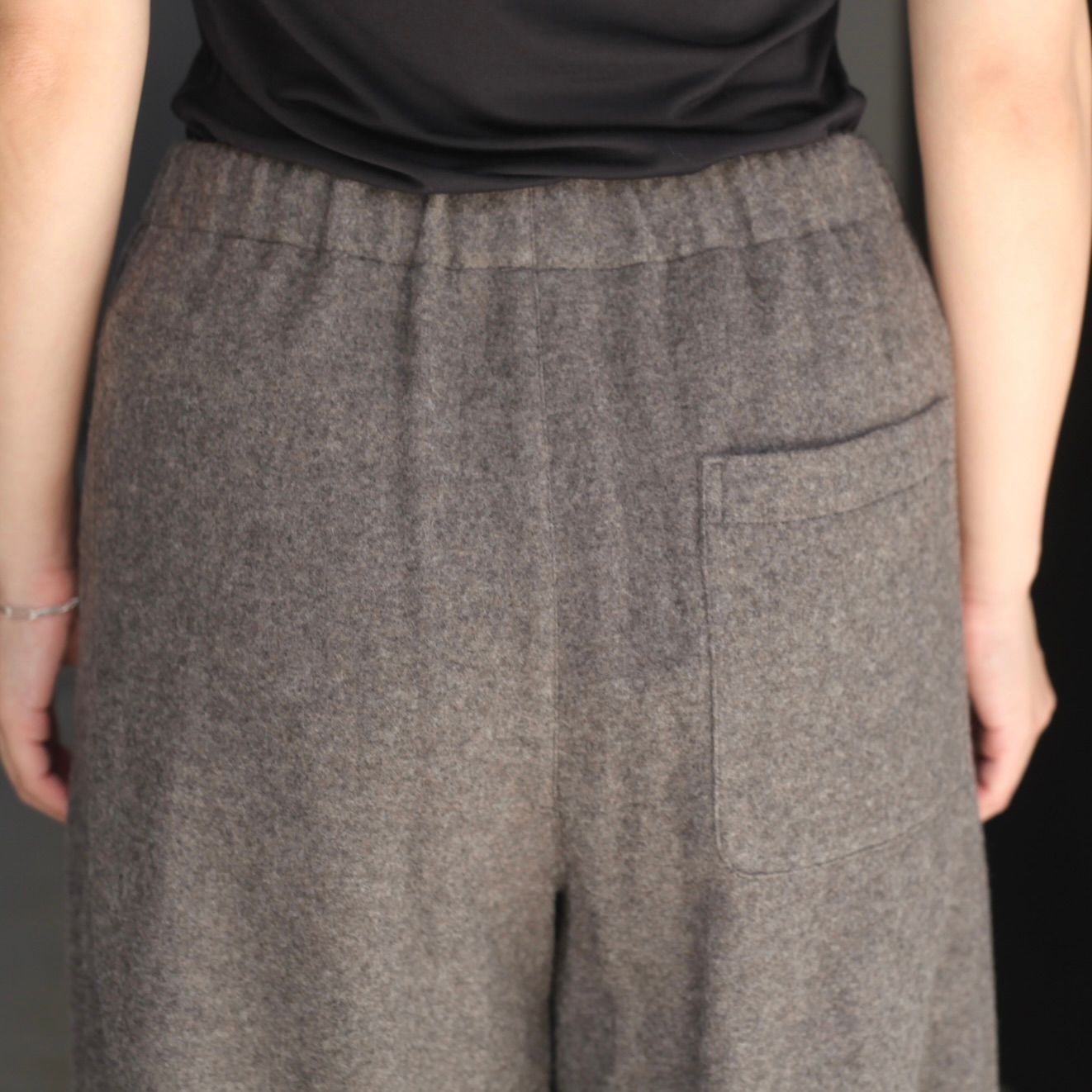 【残り一点】Wool/Cashmere Fleece Easy Twist Trousers