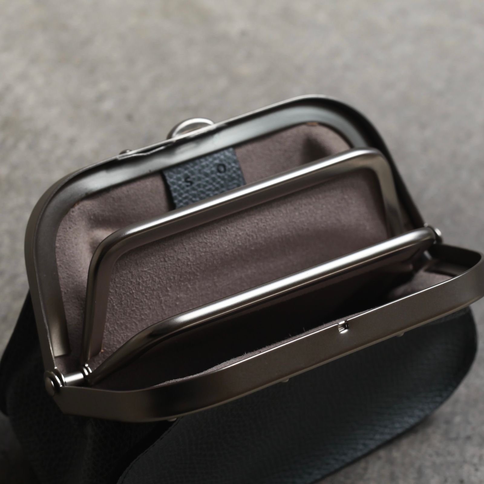 【残り一点】Gama Purse(DEG/VAL)