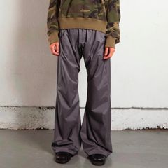 【残りわずか】Paneled Light Weight Track Pants