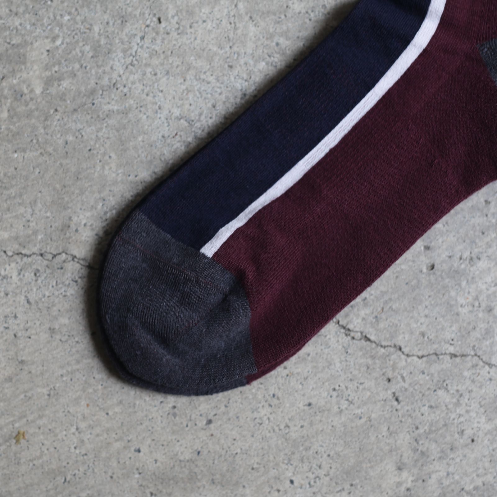 【残り一点】Center Line Socks
