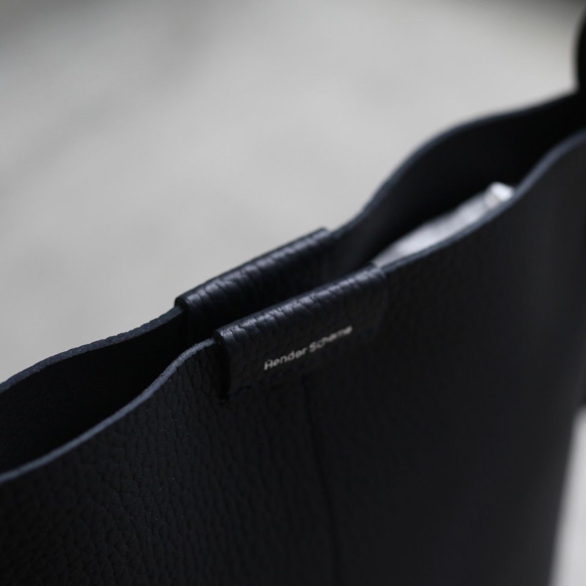 【再販売通知受付可能】Piano Shoulder Small(NAVY)