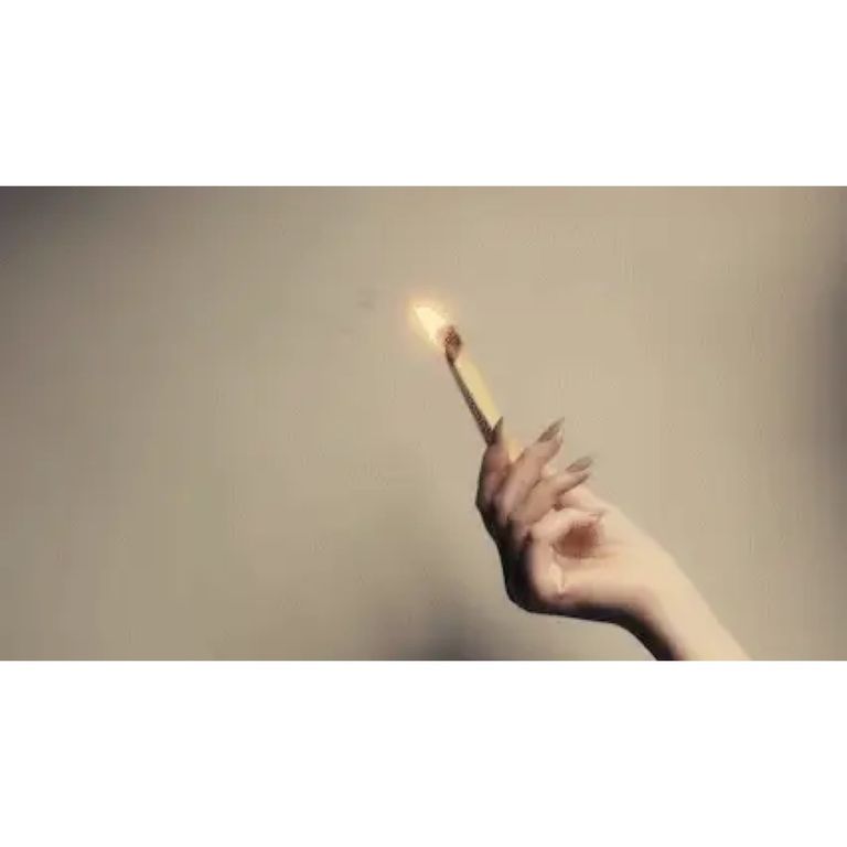 step2 : 十分に火がまわったところで火を吹き消します。