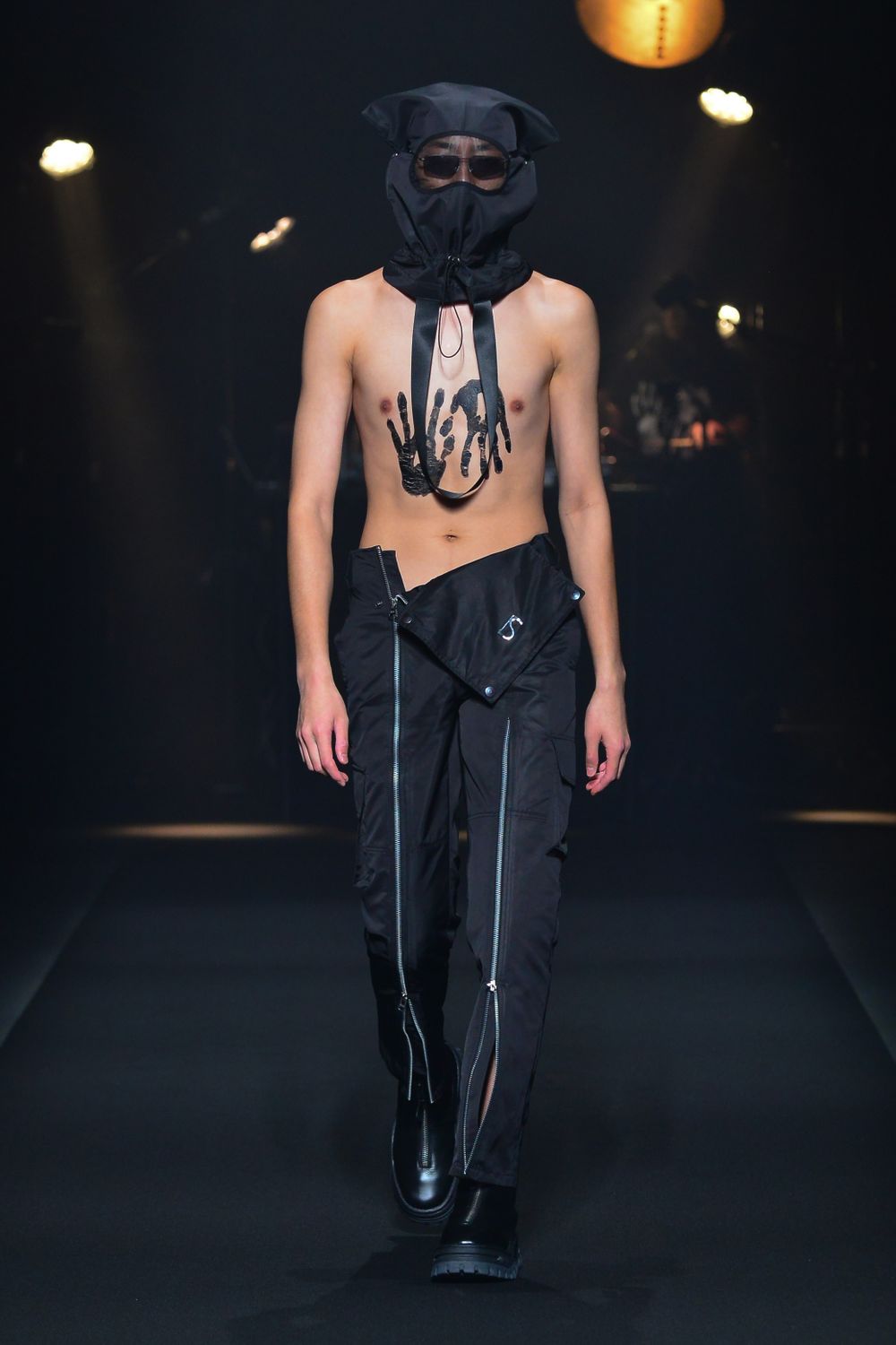 SHOOP 2021SS COLLECTION[RUNWAY]No.5