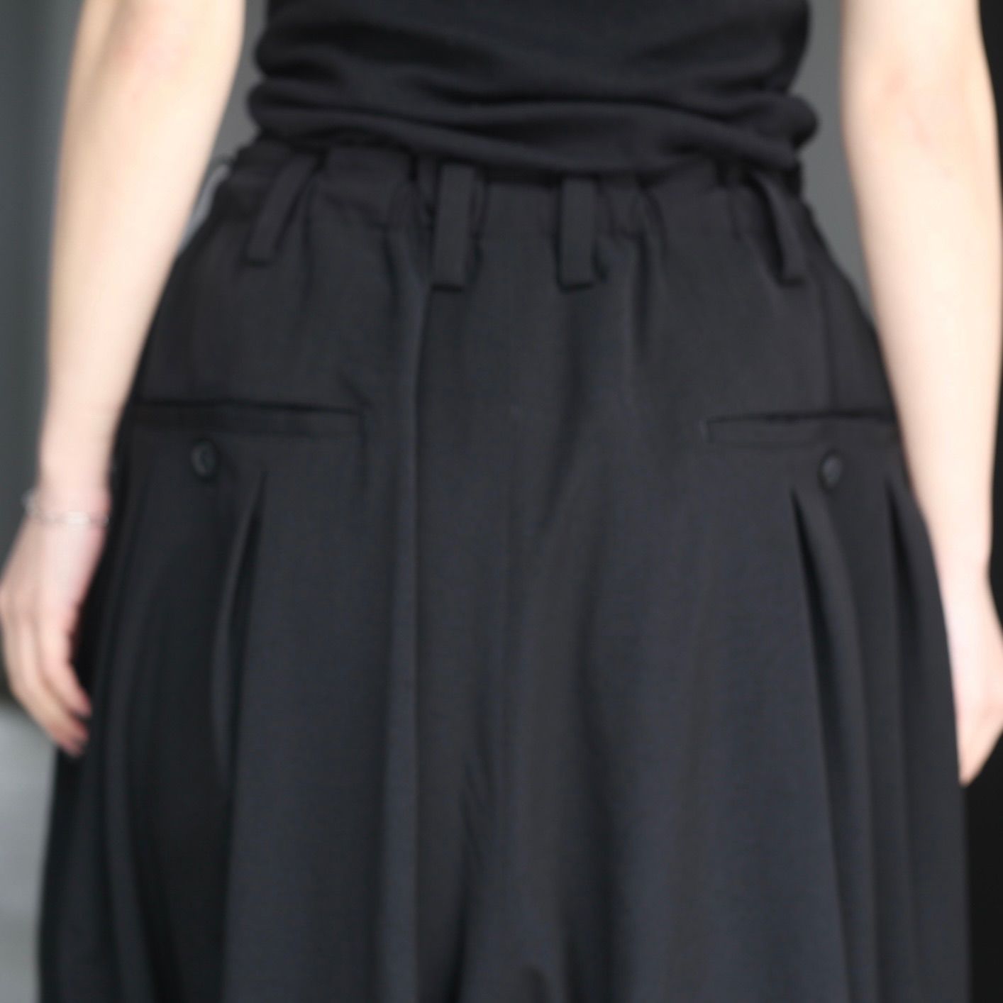 【残り一点】8本タックパンツ(Taタキシード)