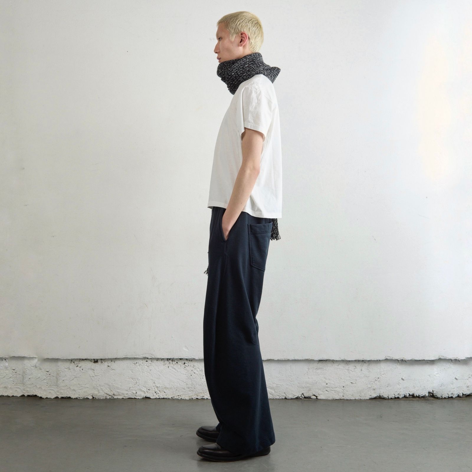 【残りわずか】Narrow Extra Long Muffler