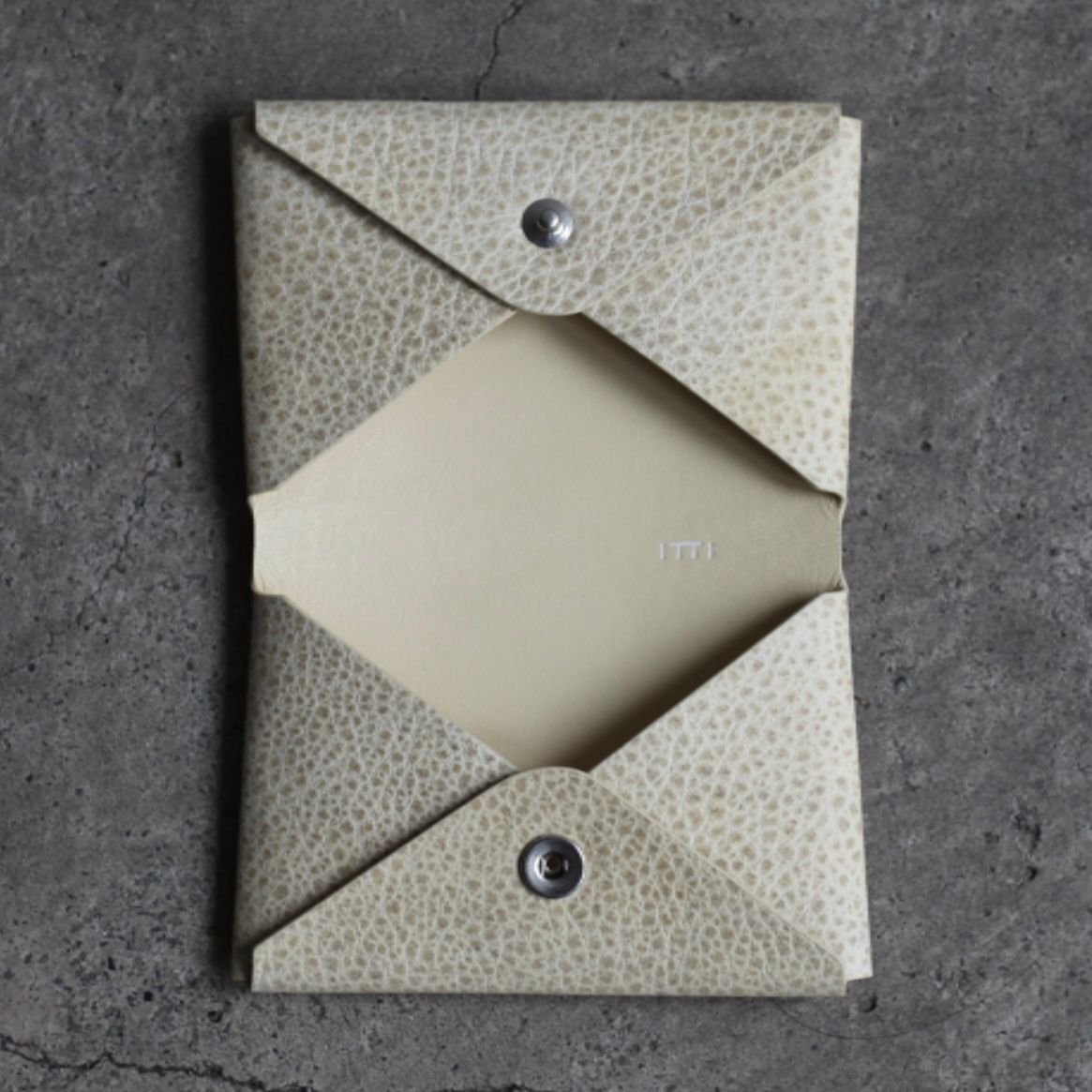 【残りわずか】Herrie Card Case 40(SHIRO)