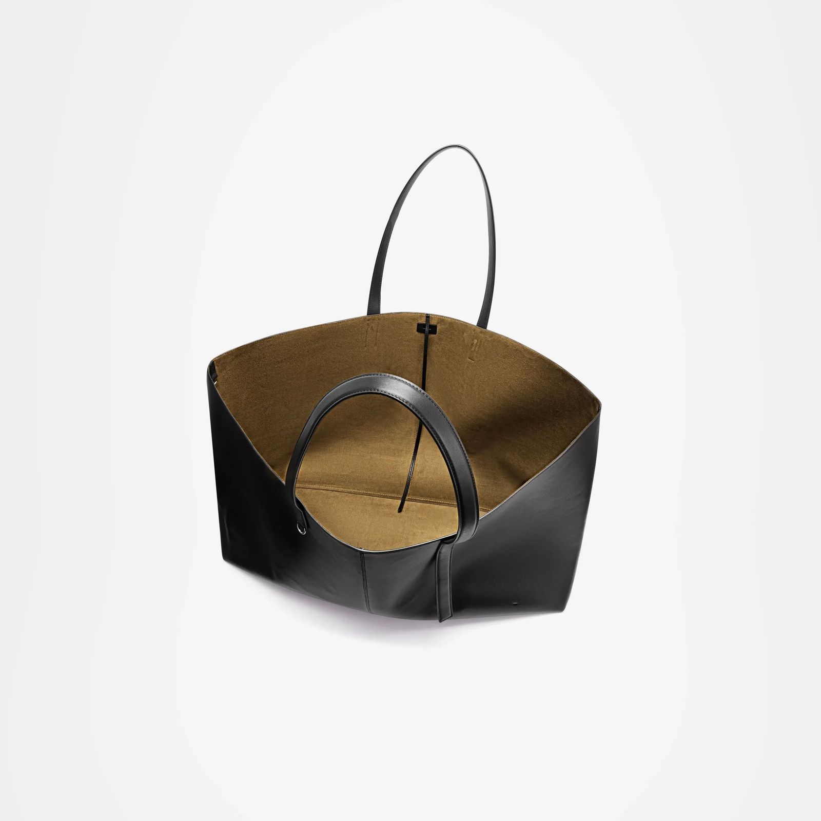 【残り一点】TOTE MAXI(CALFSKIN)