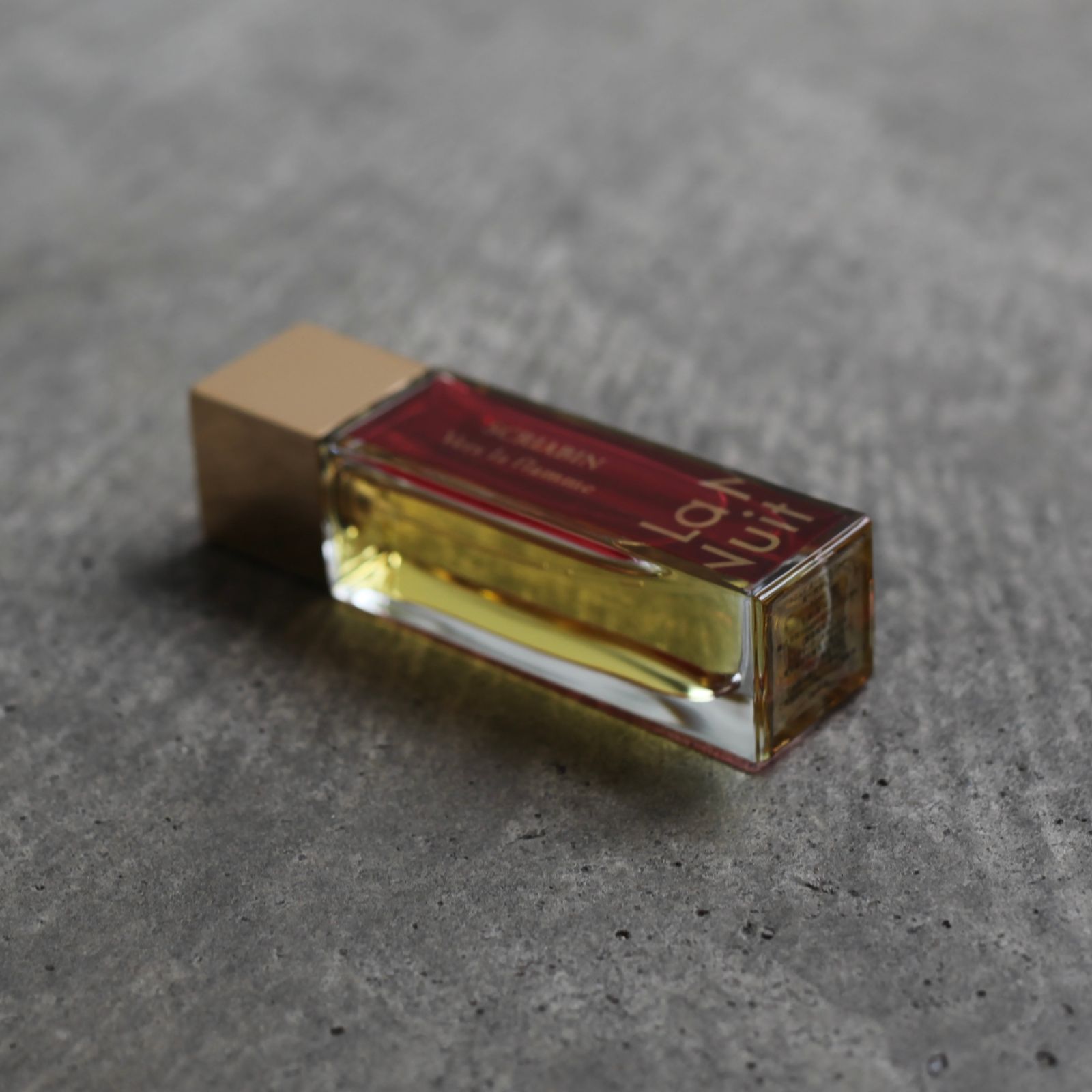 【残りわずか】Eau De Parfum 30ml(VERS LA FLAMME)