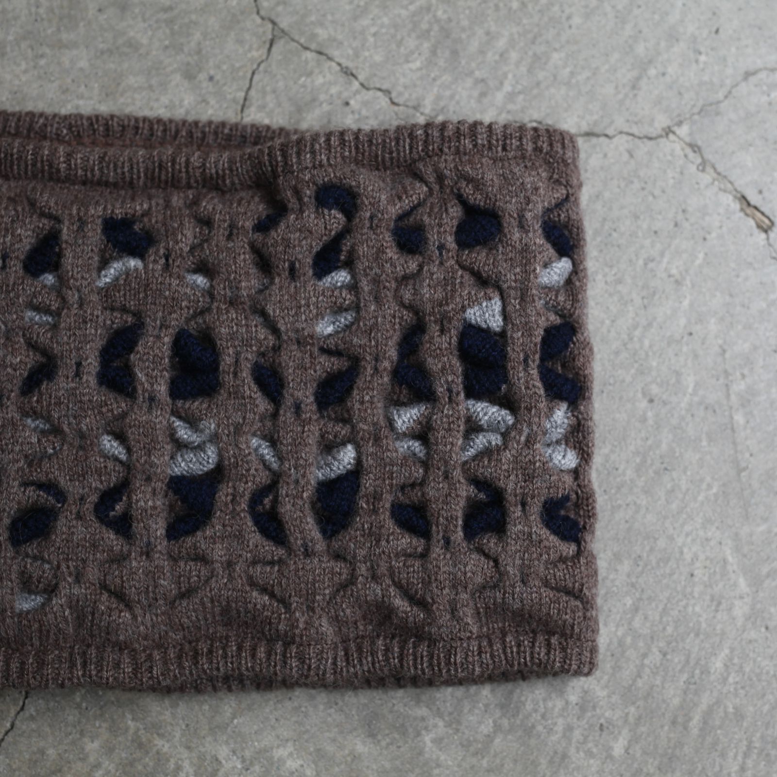 【残り一点】Tuck Pattern Neck Warmer