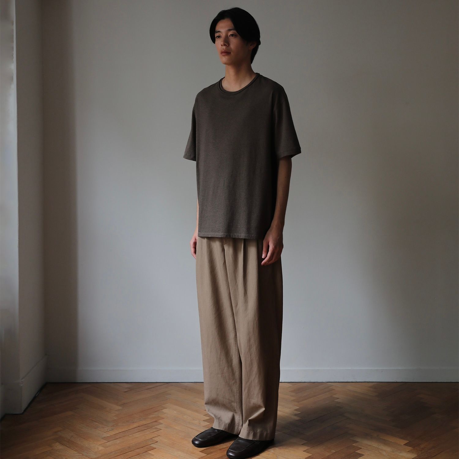 【残り一点】Library Raw-Edge Tee