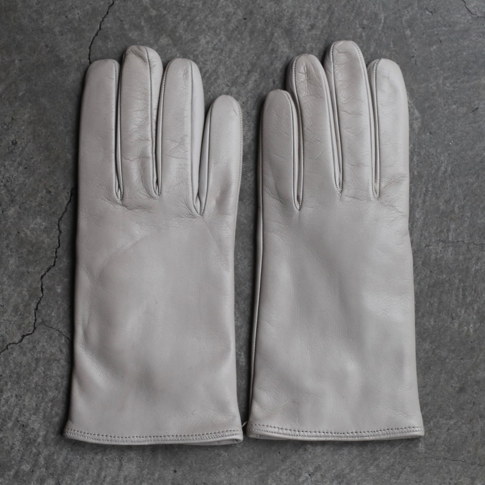 Omar Afridi - 【残り一点】Curved Gloves(CREAM) | ACRMTSM ONLINE STORE