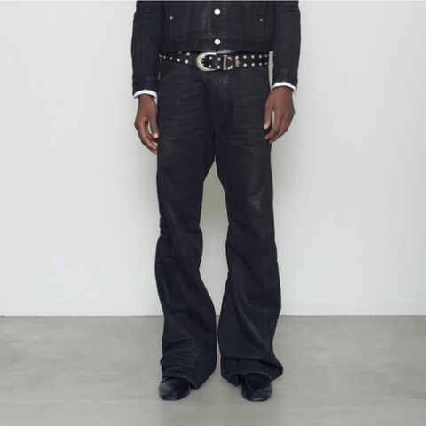 【残りわずか】3D Twisted Jeans