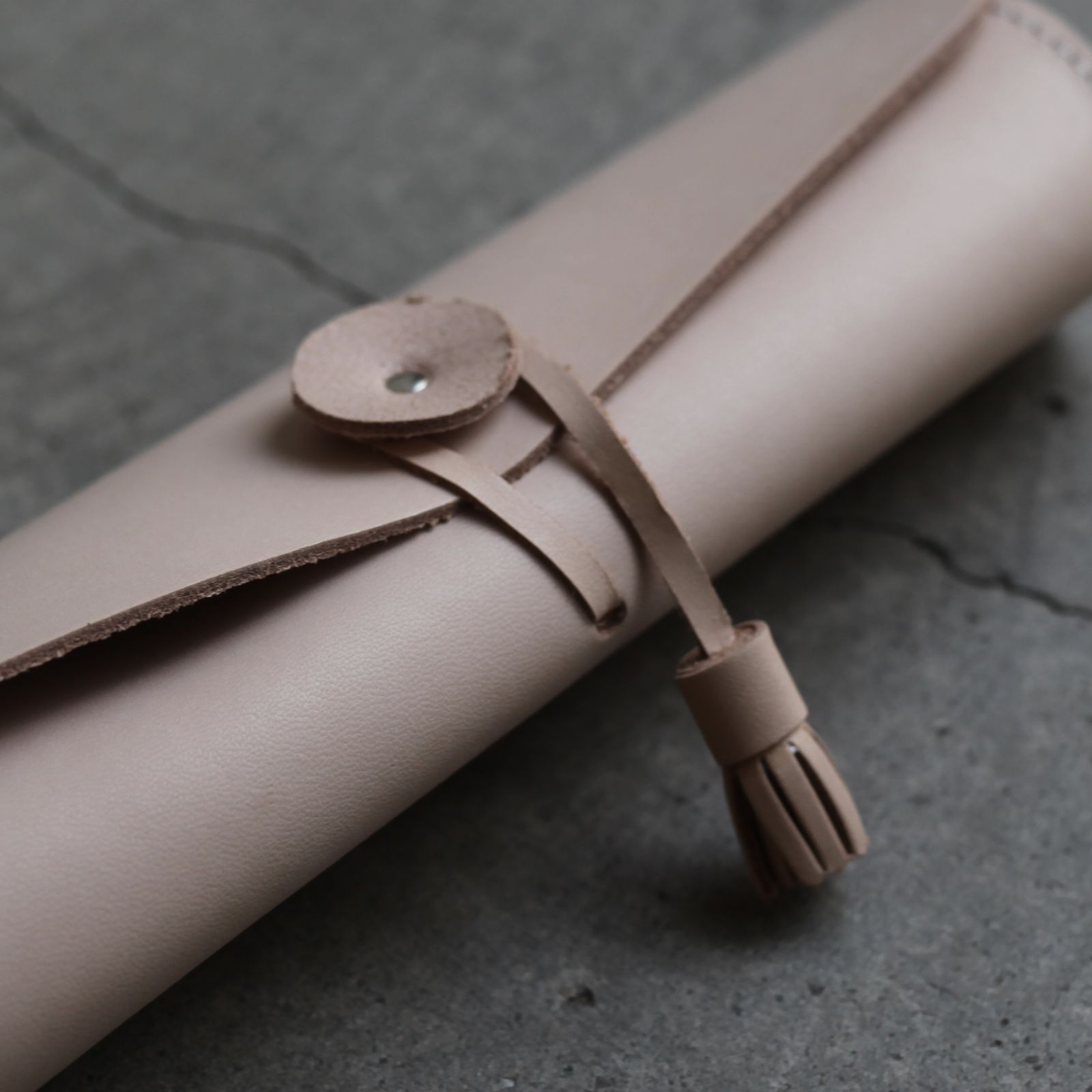 【残りわずか】Pen Case