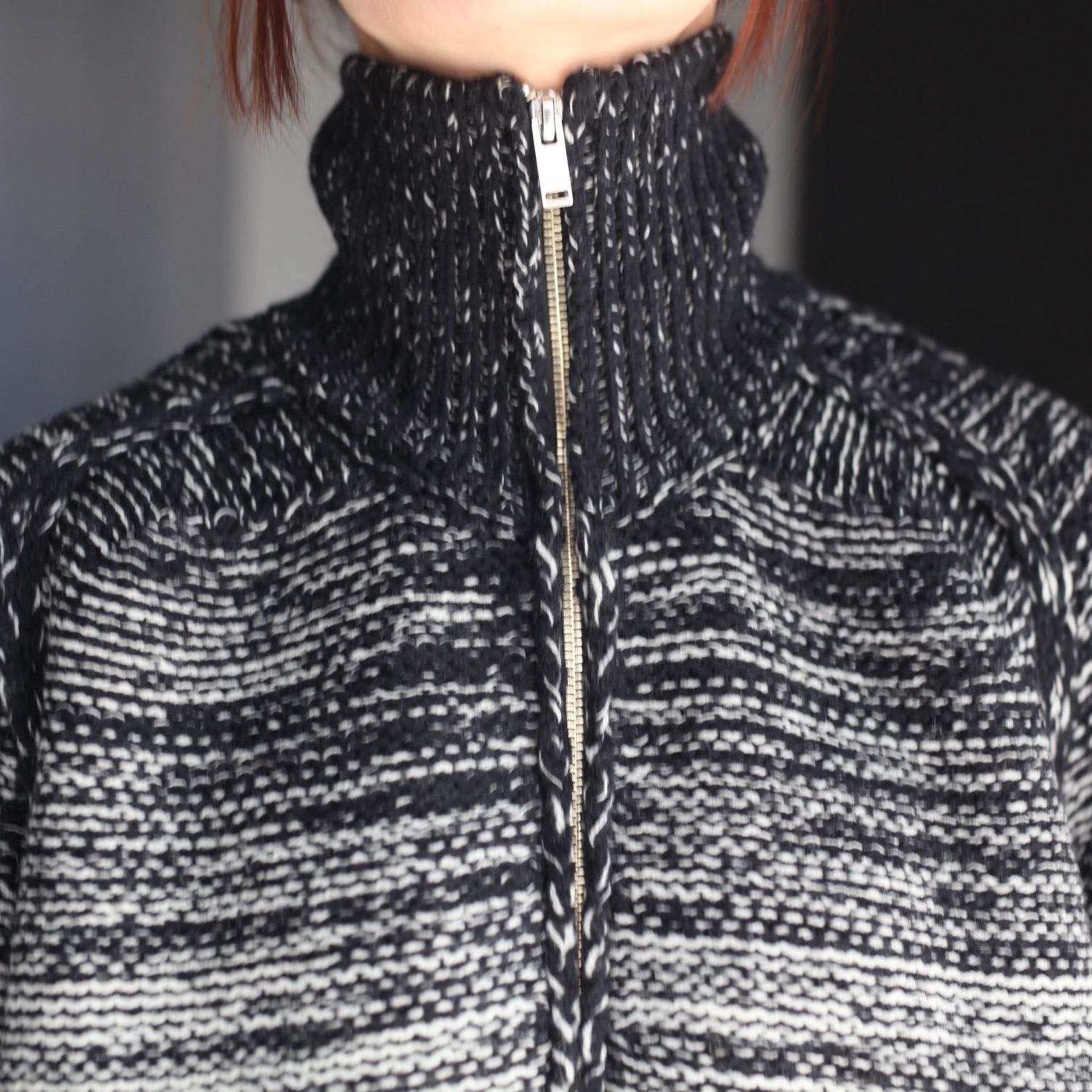 【残り一点】Gradation Front Zip Knit