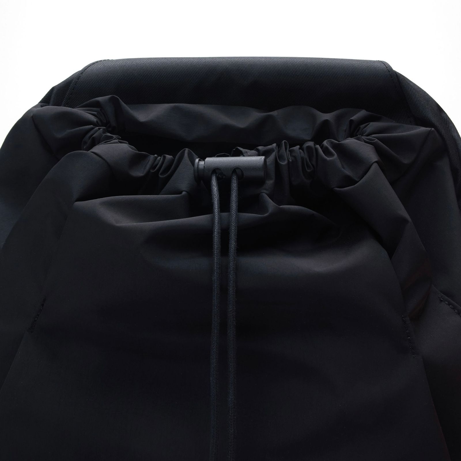 【残り一点】Badin Backpack