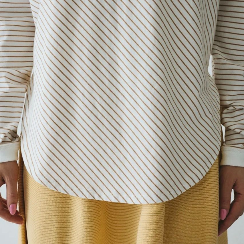 【残り一点】Design Border Tops