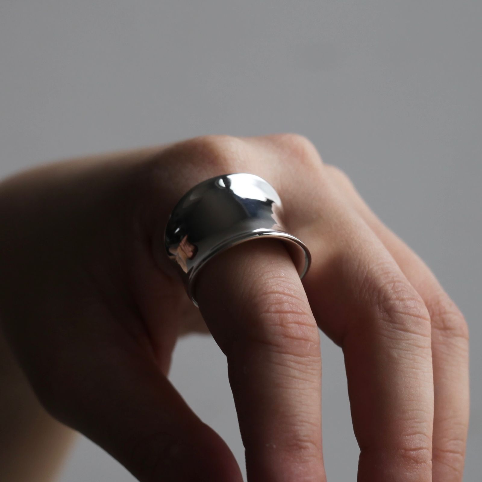 【残り一点】Streamline Ring Large(SILVER)