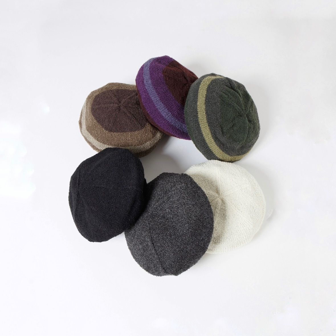 【残り一点】Curling Yarn Beret