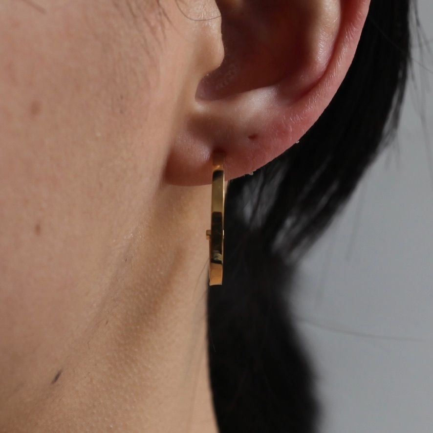 MUZE - 【残り一点】Traditional Nails M Logo Earrings(GOLD) | ACRMTSM ONLINE STORE