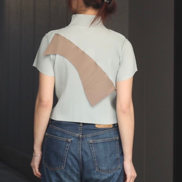 【残り一点】Todo Wave Tiny Top Short Sleeve Highneck