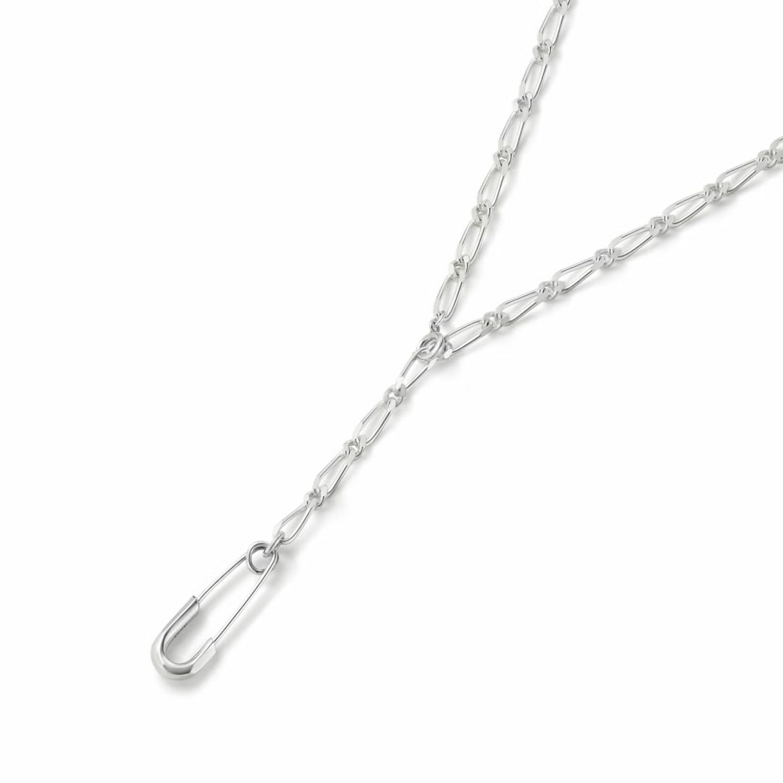 【お取り寄せ注文可能】Safety Pin Necklace