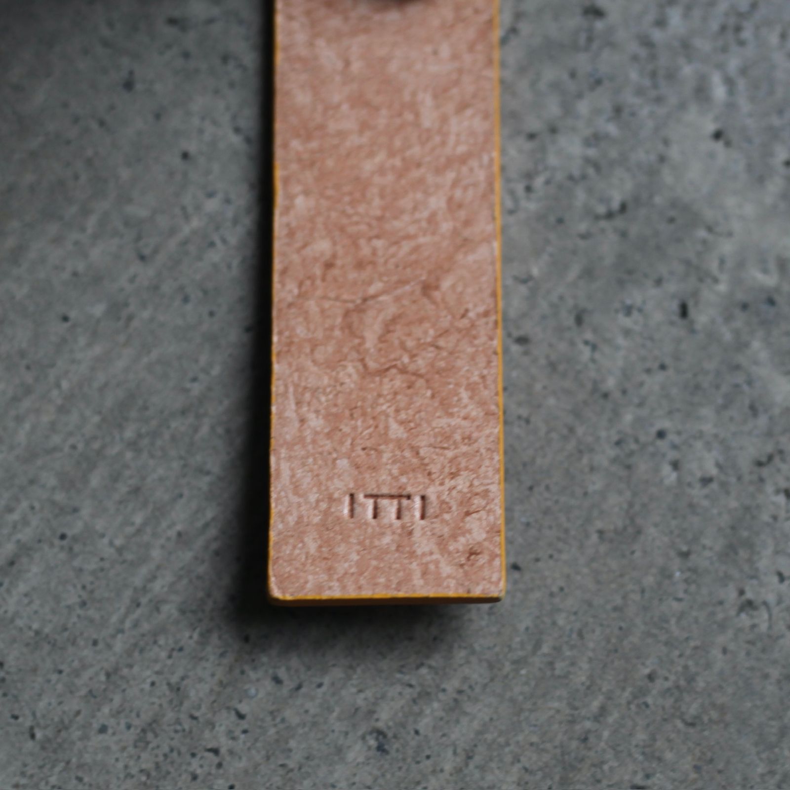 【残り一点】Herrie Holeless Studs Belt(THUG)