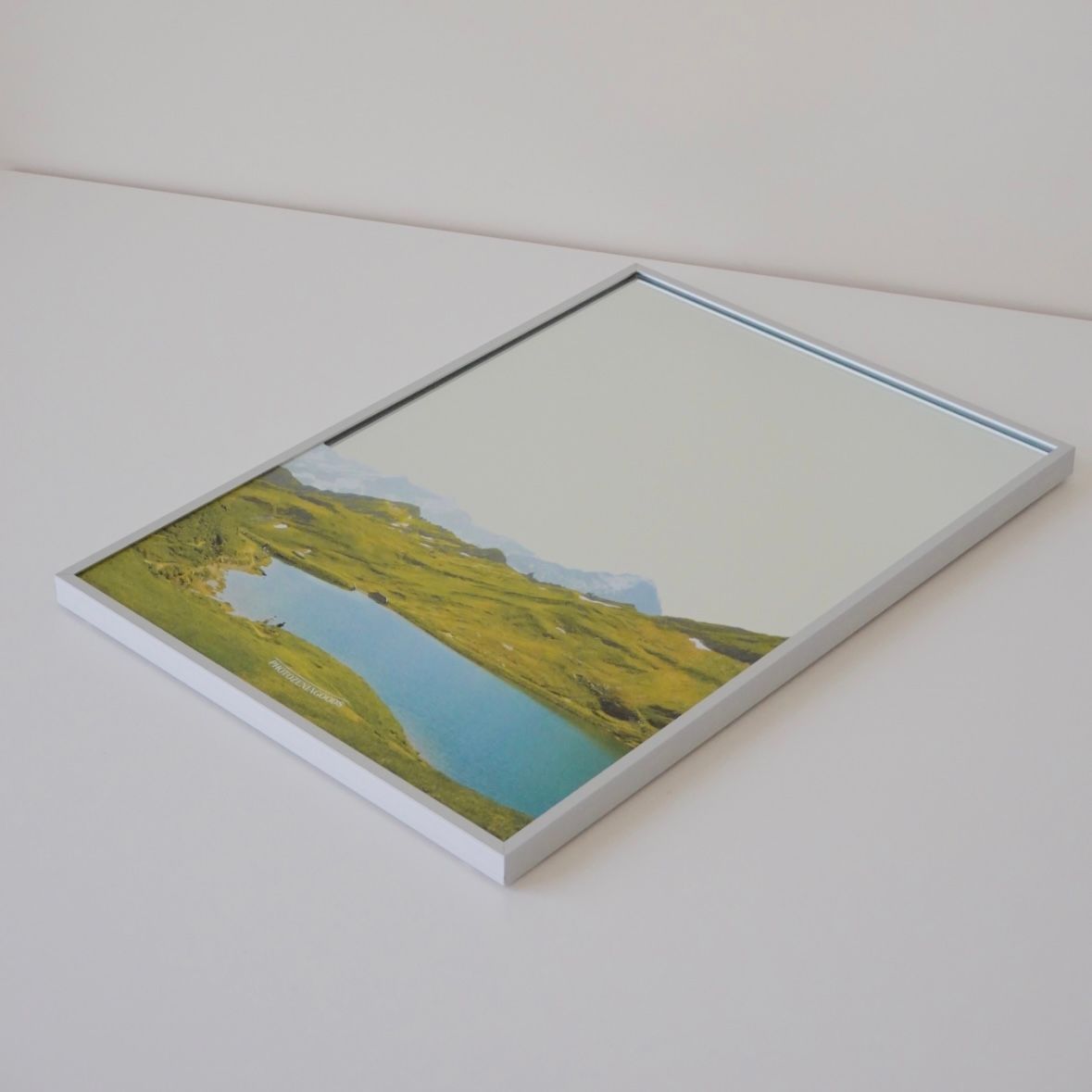 【再販売通知受付可能】Swiss Mountain Lake Mirror