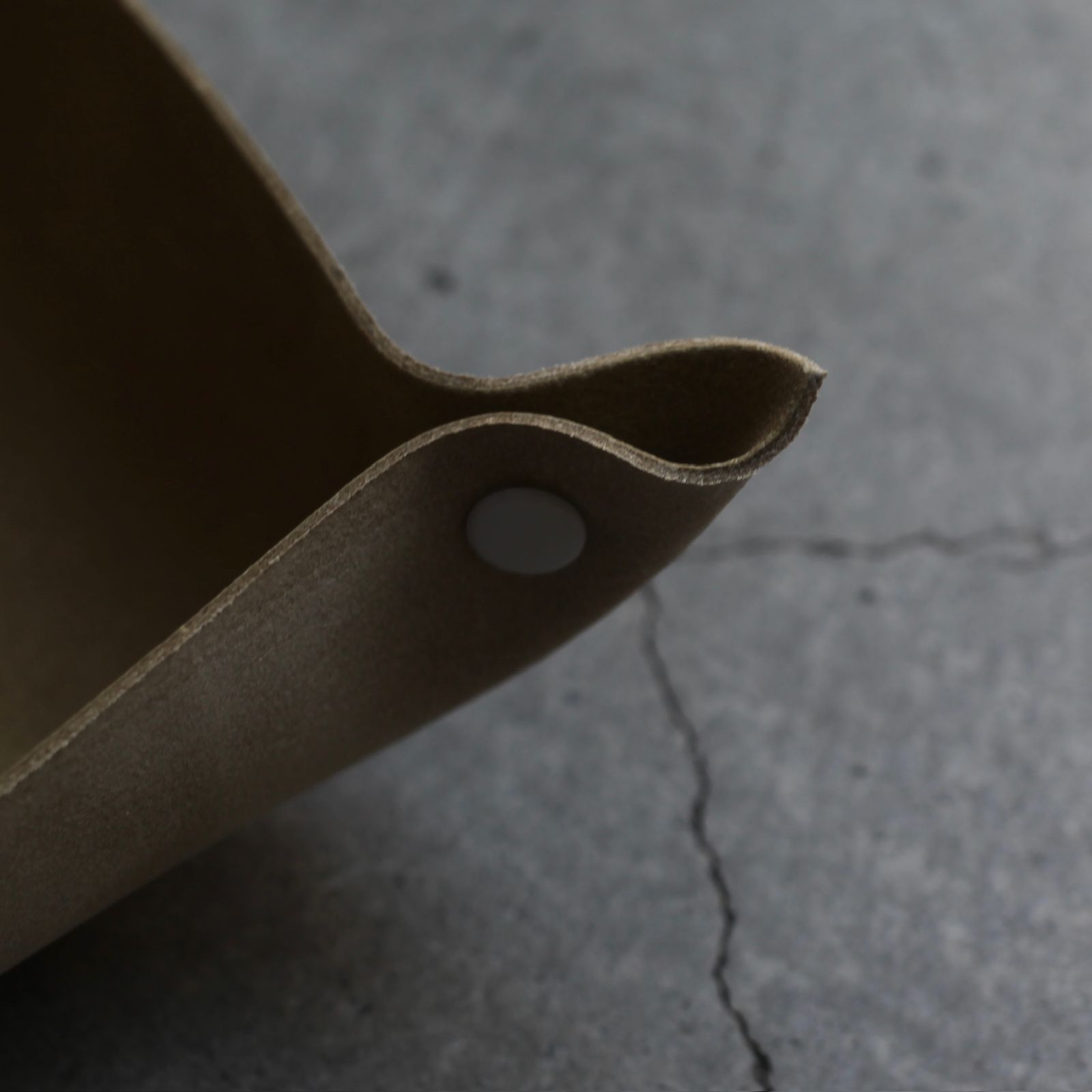 【再販売通知受付可能】Tray_M
