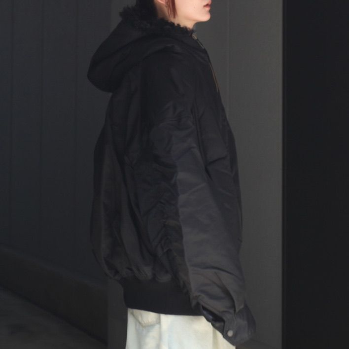 【残り一点】Nylon Oversized Padded Jacket