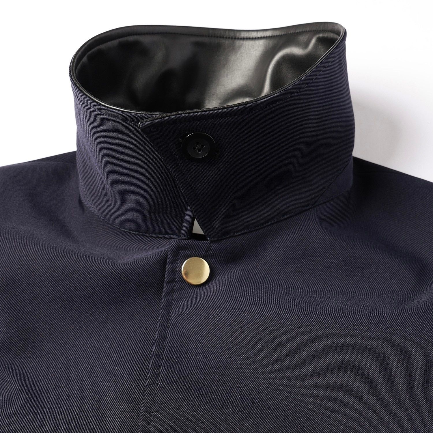 【残り一点】Chambray Gabardine Dot Button Coach Jacket