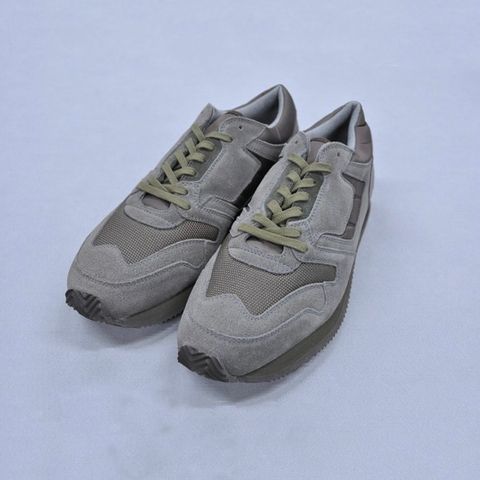 【残り一点】British Military Trainer(ブリティッシュトレーナー)