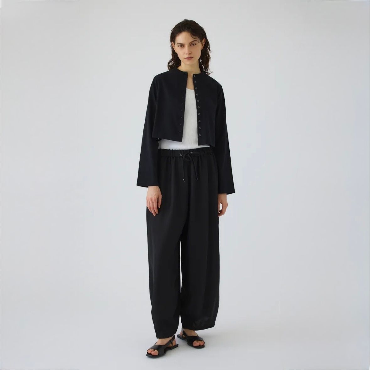 【残り一点】Neck Darts Cut Long T/SH
