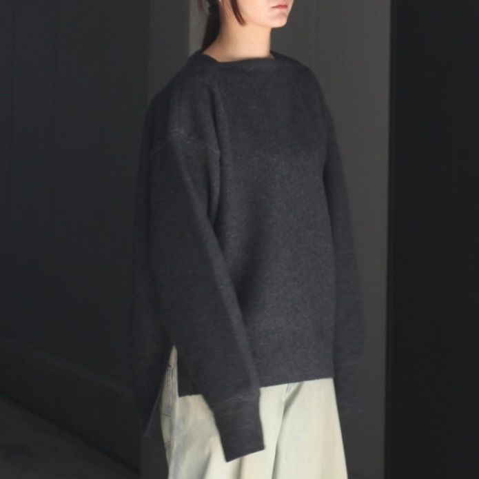 【残り一点】Extra Fine Wool Knit Boat Neck LS