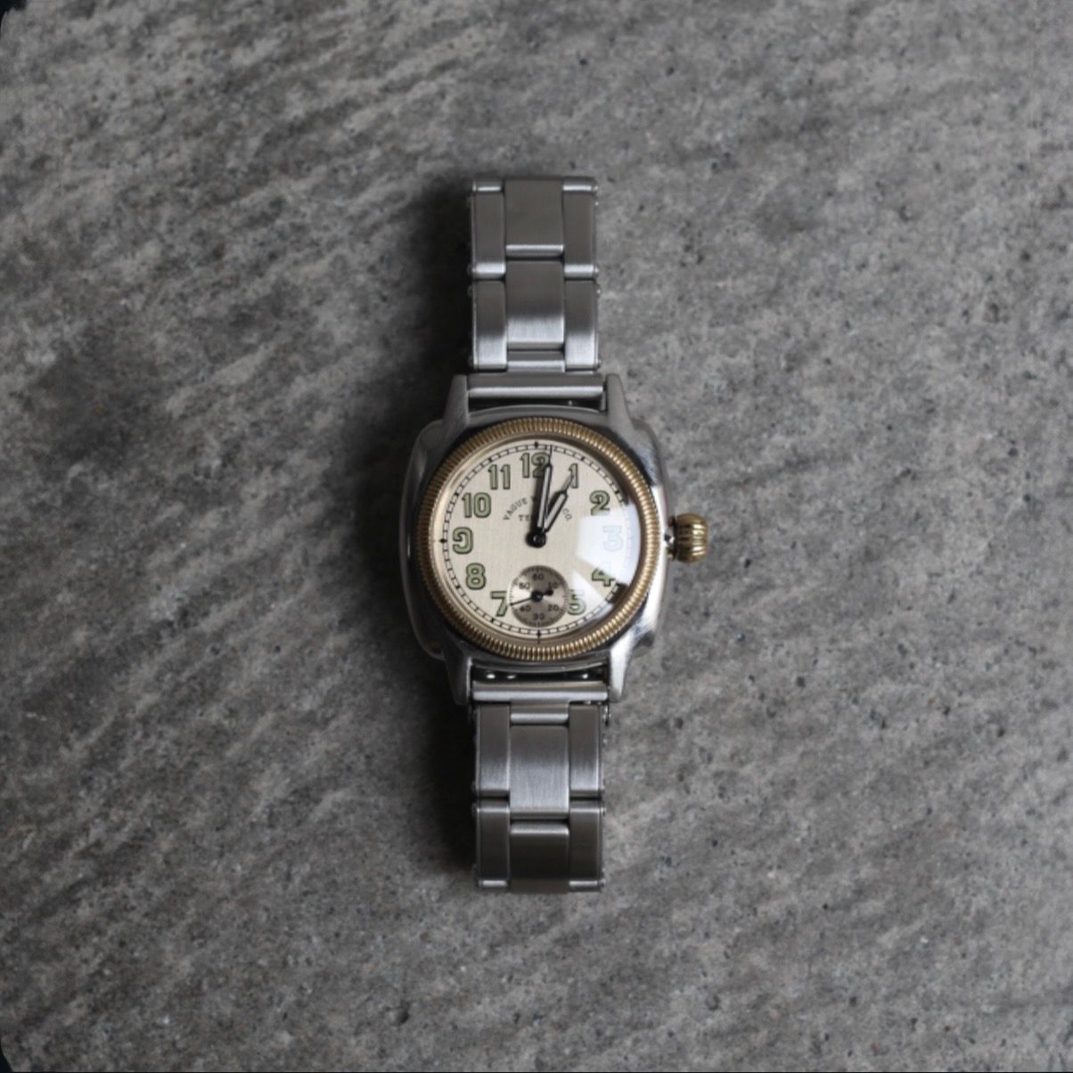 VAGUE WATCH CO. - 【残り一点】Coussin Early Stainless Rivet Belt