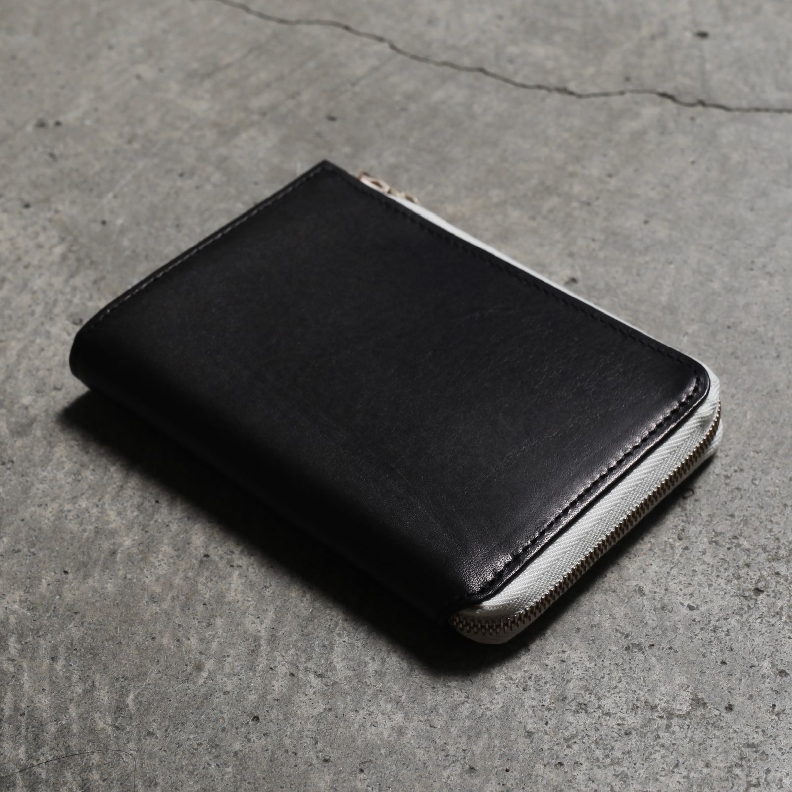 【残り一点】L Midle Purse(KIP)