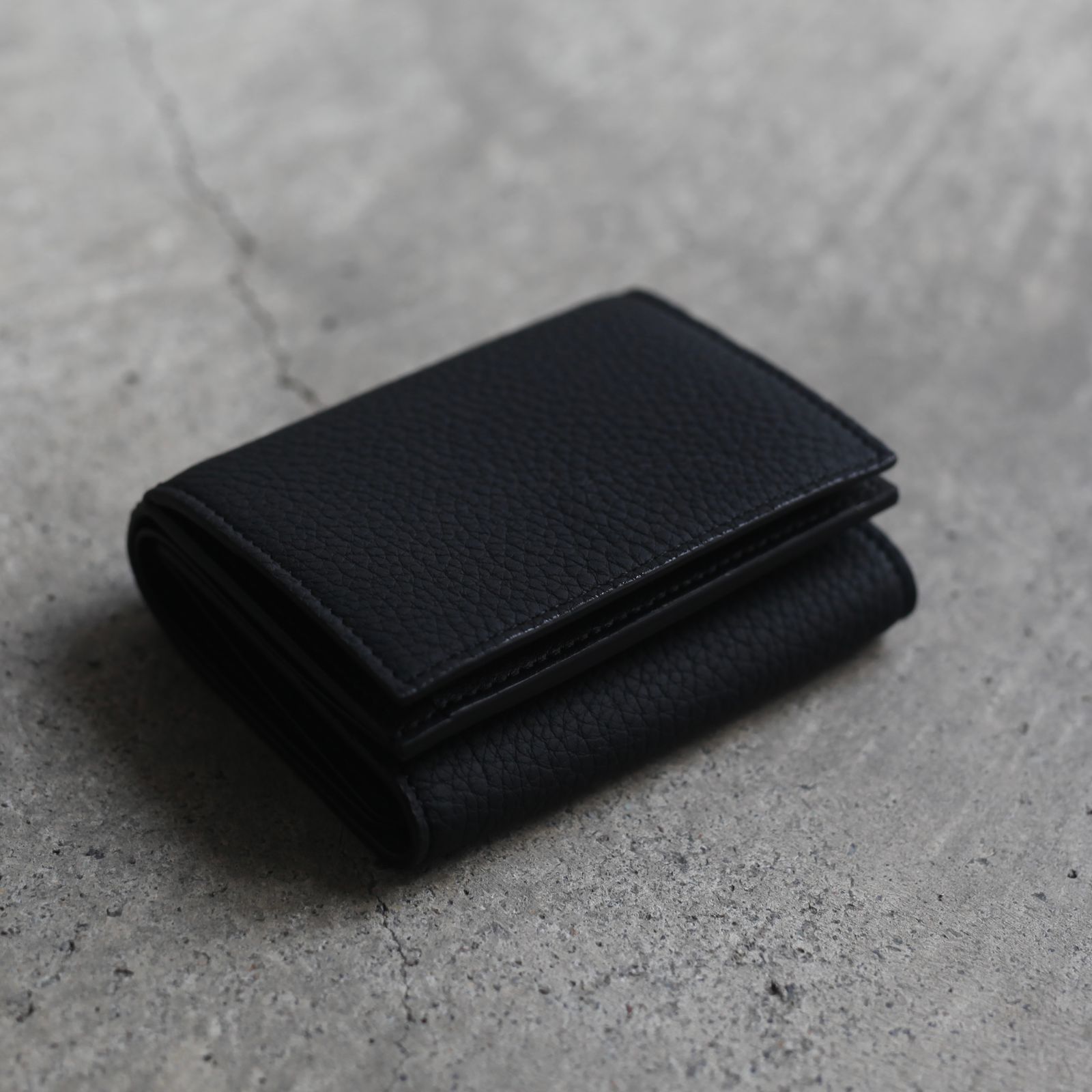 【残りわずか】Cristy Trifold Mini WLT(DIPLO SKY)
