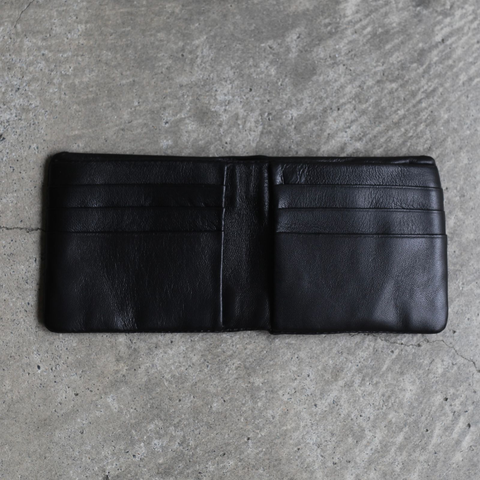 【残りわずか】Frame Half Wallet(ODD_SHEEP)