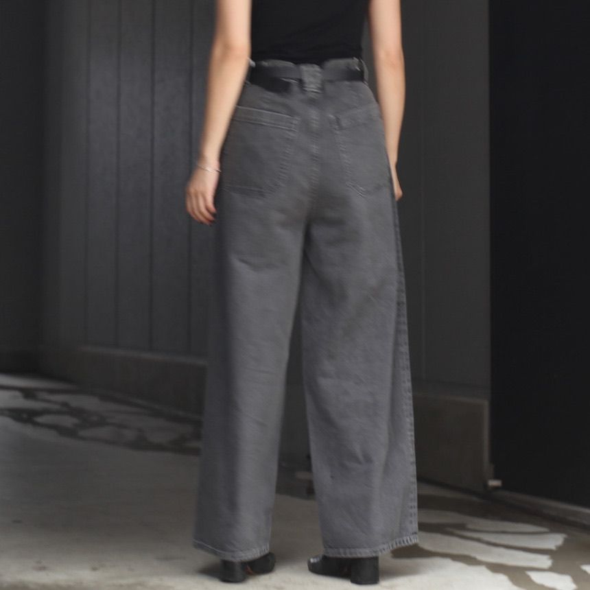 【残り一点】Vintaged Wash Denim 3pleated Wide-Leg Trousers