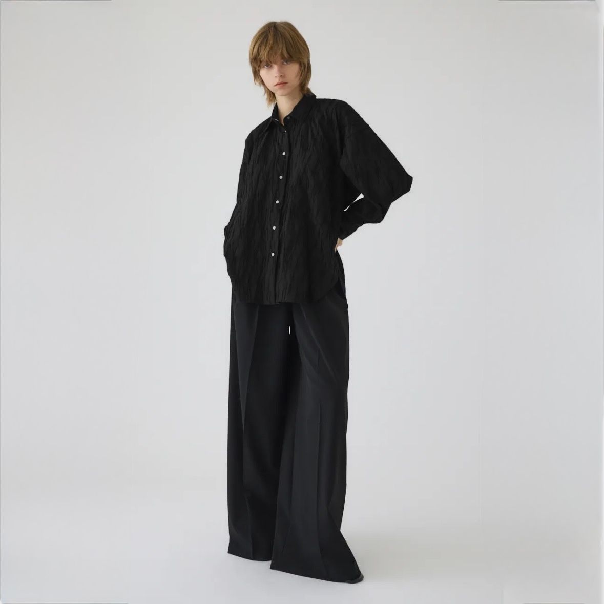 【残り一点】Tuck Pleats Back Volume SH