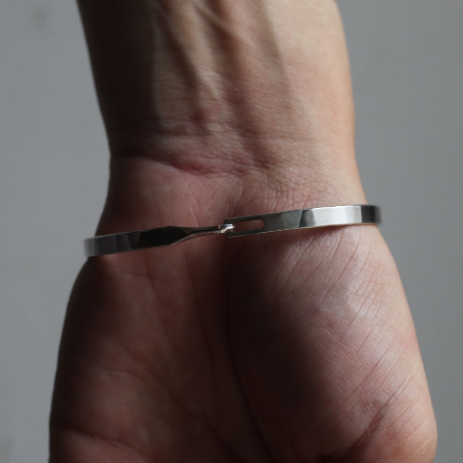 WERKSTATT:MUNCHEN - 【残り一点】Bangle Hook Band | ACRMTSM