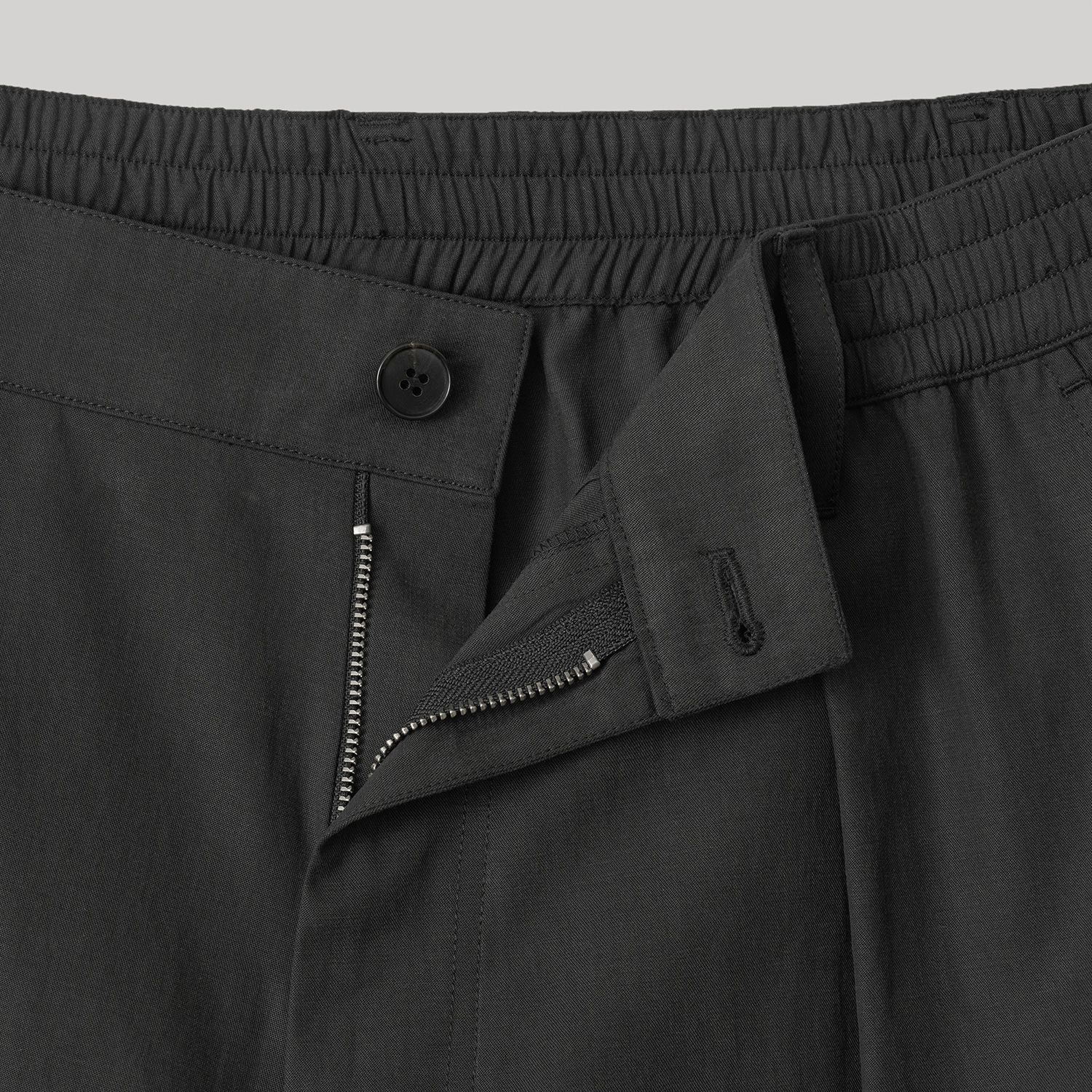 【残り一点】Structure Tencel Slacks
